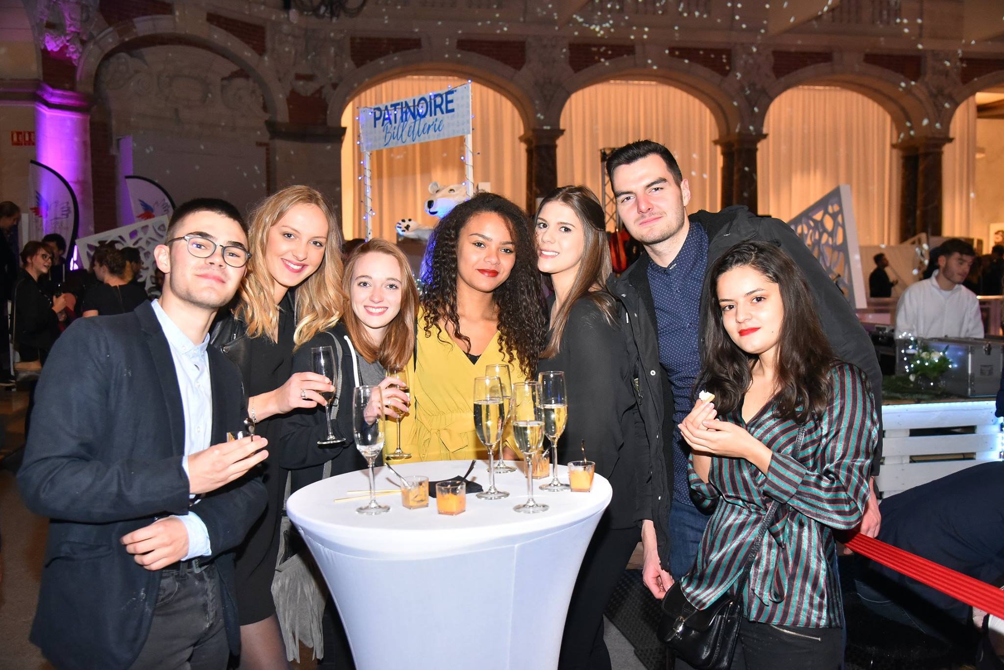 Remise de diplômes en fête à ESUPCOM Lille